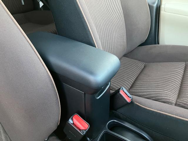 アクア Ｇ　モデリスタエアロ　モデリスタアルミ　純正ナビ　フルセグＴＶ　Ｂカメラ　Ｂｌｕｅｔｏｏｔｈ　ＥＴＣ　スマートキー　Ｐスタート　シートヒーター　オートライト　オートＡＣ　ドアバイザー　タイミングチェーン（48枚目）