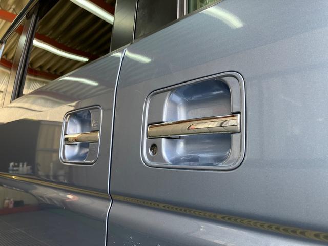 エブリイワゴン ＰＺターボスペシャル　後期型　両側電動スライドドア　オートステップ　ナビフルセグＴＶ　Ｂｌｕｅｔｏｏｔｈ　センタースピーカー　キーレス　オートＡＣ　ＨＩＤヘッドライト　ドアバイザーフォグランプ純正アルミ　タイミングチェーン（16枚目）