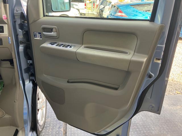 エブリイワゴン ＰＺターボスペシャル　後期型　両側電動スライドドア　オートステップ　ナビフルセグＴＶ　Ｂｌｕｅｔｏｏｔｈ　センタースピーカー　キーレス　オートＡＣ　ＨＩＤヘッドライト　ドアバイザーフォグランプ純正アルミ　タイミングチェーン（22枚目）