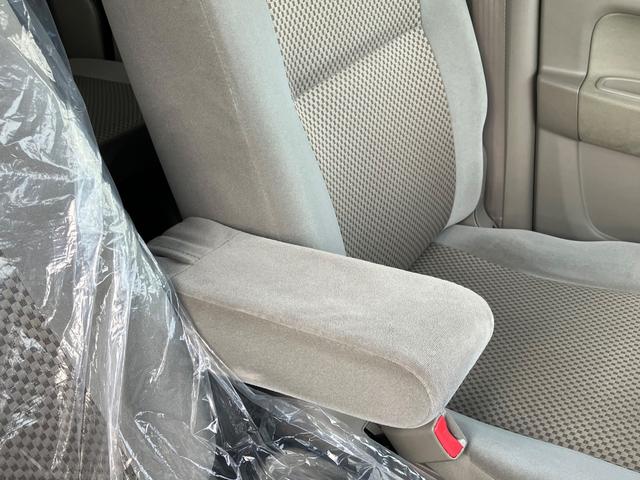 エブリイワゴン ＰＺターボスペシャル　後期型　両側電動スライドドア　オートステップ　ナビフルセグＴＶ　Ｂｌｕｅｔｏｏｔｈ　センタースピーカー　キーレス　オートＡＣ　ＨＩＤヘッドライト　ドアバイザーフォグランプ純正アルミ　タイミングチェーン（39枚目）