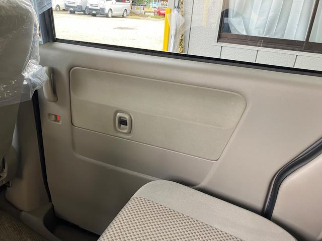 エブリイワゴン ＰＺターボスペシャル　後期型　両側電動スライドドア　オートステップ　ナビフルセグＴＶ　Ｂｌｕｅｔｏｏｔｈ　センタースピーカー　キーレス　オートＡＣ　ＨＩＤヘッドライト　ドアバイザーフォグランプ純正アルミ　タイミングチェーン（48枚目）