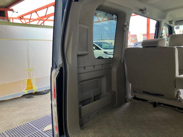 エブリイワゴン ＰＺターボスペシャル　後期型　両側電動スライドドア　オートステップ　ナビフルセグＴＶ　Ｂｌｕｅｔｏｏｔｈ　センタースピーカー　キーレス　オートＡＣ　ＨＩＤヘッドライト　ドアバイザーフォグランプ純正アルミ　タイミングチェーン（52枚目）