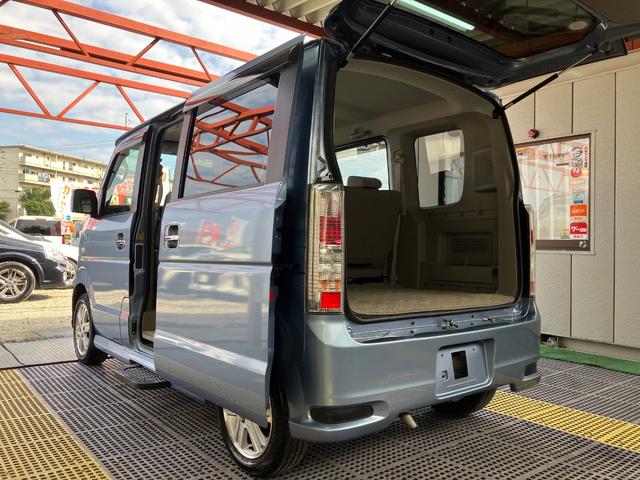 エブリイワゴン ＰＺターボスペシャル　後期型　両側電動スライドドア　オートステップ　ナビフルセグＴＶ　Ｂｌｕｅｔｏｏｔｈ　センタースピーカー　キーレス　オートＡＣ　ＨＩＤヘッドライト　ドアバイザーフォグランプ純正アルミ　タイミングチェーン（57枚目）
