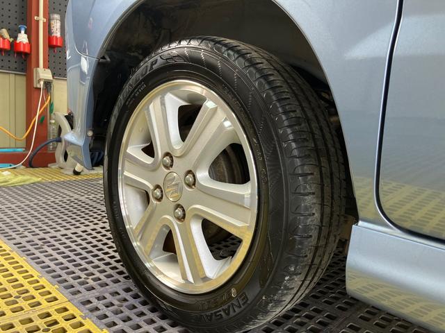 エブリイワゴン ＰＺターボスペシャル　後期型　両側電動スライドドア　オートステップ　ナビフルセグＴＶ　Ｂｌｕｅｔｏｏｔｈ　センタースピーカー　キーレス　オートＡＣ　ＨＩＤヘッドライト　ドアバイザーフォグランプ純正アルミ　タイミングチェーン（62枚目）