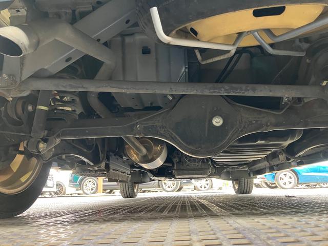 エブリイワゴン ＰＺターボスペシャル　後期型　両側電動スライドドア　オートステップ　ナビフルセグＴＶ　Ｂｌｕｅｔｏｏｔｈ　センタースピーカー　キーレス　オートＡＣ　ＨＩＤヘッドライト　ドアバイザーフォグランプ純正アルミ　タイミングチェーン（68枚目）