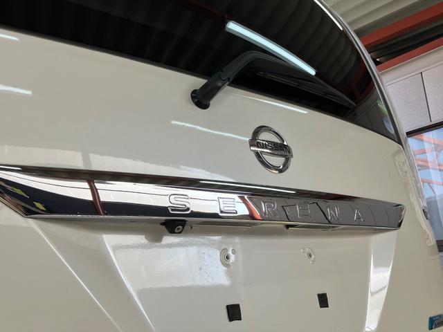 セレナ ２０Ｘ　Ｓ－ハイブリッド　片側電動スライドドア　純正ナビ　フルセグＴＶ　Ｂカメラ　Ｂｌｕｅｔｏｏｔｈ　スマートキー　Ｐスタート　オートライト　オートＡＣ　クルーズコントロール　ＨＩＤライト　フォグランプ　タイミングチェーン（11枚目）