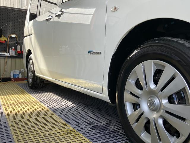 セレナ ２０Ｘ　Ｓ－ハイブリッド　片側電動スライドドア　純正ナビ　フルセグＴＶ　Ｂカメラ　Ｂｌｕｅｔｏｏｔｈ　スマートキー　Ｐスタート　オートライト　オートＡＣ　クルーズコントロール　ＨＩＤライト　フォグランプ　タイミングチェーン（16枚目）