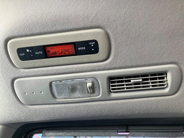 セレナ ２０Ｘ　Ｓ－ハイブリッド　片側電動スライドドア　純正ナビ　フルセグＴＶ　Ｂカメラ　Ｂｌｕｅｔｏｏｔｈ　スマートキー　Ｐスタート　オートライト　オートＡＣ　クルーズコントロール　ＨＩＤライト　フォグランプ　タイミングチェーン（56枚目）