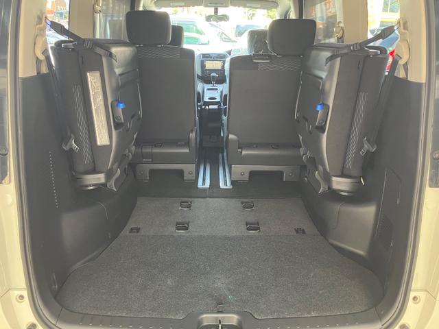 セレナ ２０Ｘ　Ｓ－ハイブリッド　片側電動スライドドア　純正ナビ　フルセグＴＶ　Ｂカメラ　Ｂｌｕｅｔｏｏｔｈ　スマートキー　Ｐスタート　オートライト　オートＡＣ　クルーズコントロール　ＨＩＤライト　フォグランプ　タイミングチェーン（59枚目）