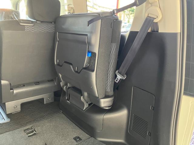 セレナ ２０Ｘ　Ｓ－ハイブリッド　片側電動スライドドア　純正ナビ　フルセグＴＶ　Ｂカメラ　Ｂｌｕｅｔｏｏｔｈ　スマートキー　Ｐスタート　オートライト　オートＡＣ　クルーズコントロール　ＨＩＤライト　フォグランプ　タイミングチェーン（61枚目）