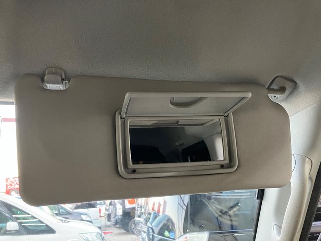 エブリイワゴン ＰＺターボスペシャル　ハイルーフ　両側電動スライドドア　オートステップ　ナビフルセグＴＶ　Ｂカメラ　Ｂｌｕｅｔｏｏｔｈ　ＥＴＣ　シートカバー　キーレス　オートＡＣ　社外ピアノブラックパネル　ウッドハンドル　ＨＩＤライト（31枚目）