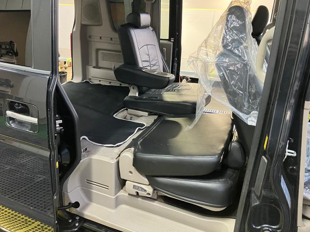 エブリイワゴン ＰＺターボスペシャル　ハイルーフ　両側電動スライドドア　オートステップ　ナビフルセグＴＶ　Ｂカメラ　Ｂｌｕｅｔｏｏｔｈ　ＥＴＣ　シートカバー　キーレス　オートＡＣ　社外ピアノブラックパネル　ウッドハンドル　ＨＩＤライト（43枚目）