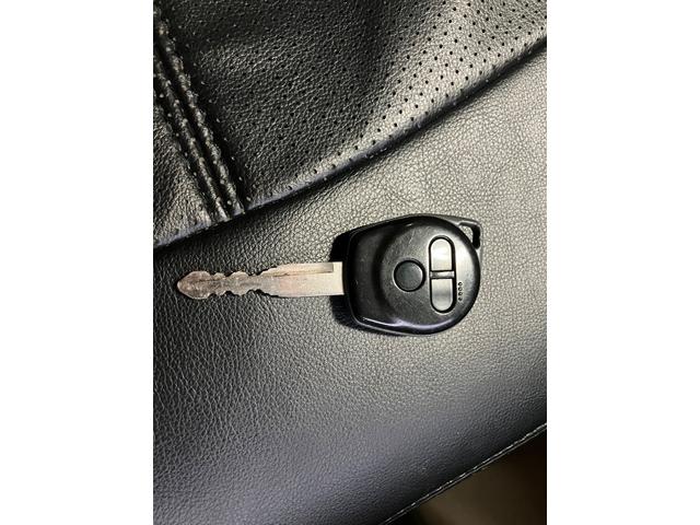 エブリイワゴン ＰＺターボスペシャル　ハイルーフ　両側電動スライドドア　オートステップ　ナビフルセグＴＶ　Ｂカメラ　Ｂｌｕｅｔｏｏｔｈ　ＥＴＣ　シートカバー　キーレス　オートＡＣ　社外ピアノブラックパネル　ウッドハンドル　ＨＩＤライト（52枚目）