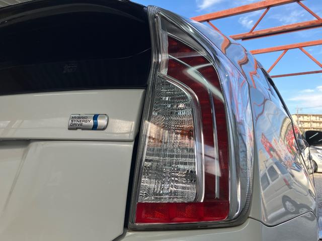 プリウス Ｓツーリングセレクション　後期型　ワンオーナー　モデリスタエアロ　純正ナビ　フルセグＴＶ　Ｂカメラ　Ｂｌｕｅｔｏｏｔｈ　ＥＴＣ　ＬＥＤヘッドライト　スマートキー　Ｐスタート　オートライト　ウインカーミラー　タイミングチェーン（10枚目）