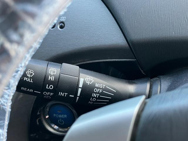 プリウス Ｓツーリングセレクション　後期型　ワンオーナー　モデリスタエアロ　純正ナビ　フルセグＴＶ　Ｂカメラ　Ｂｌｕｅｔｏｏｔｈ　ＥＴＣ　ＬＥＤヘッドライト　スマートキー　Ｐスタート　オートライト　ウインカーミラー　タイミングチェーン（37枚目）