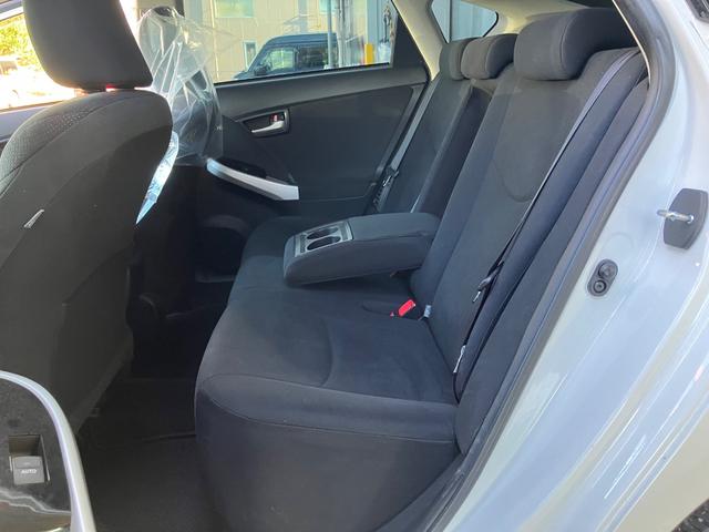 プリウス Ｓツーリングセレクション　後期型　ワンオーナー　モデリスタエアロ　純正ナビ　フルセグＴＶ　Ｂカメラ　Ｂｌｕｅｔｏｏｔｈ　ＥＴＣ　ＬＥＤヘッドライト　スマートキー　Ｐスタート　オートライト　ウインカーミラー　タイミングチェーン（49枚目）