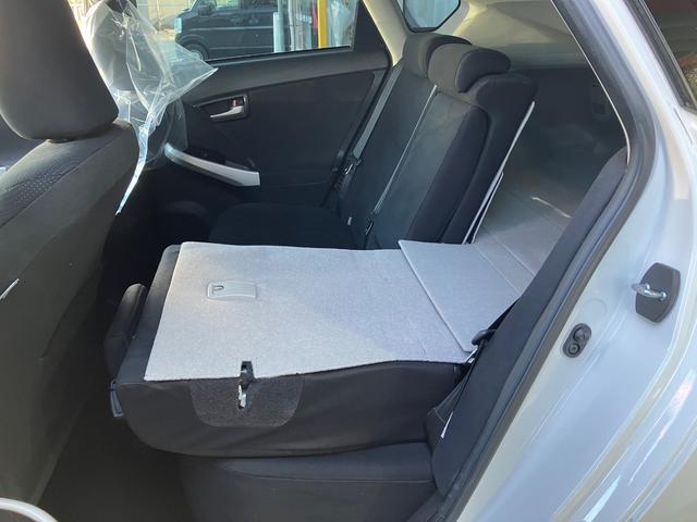 プリウス Ｓツーリングセレクション　後期型　ワンオーナー　モデリスタエアロ　純正ナビ　フルセグＴＶ　Ｂカメラ　Ｂｌｕｅｔｏｏｔｈ　ＥＴＣ　ＬＥＤヘッドライト　スマートキー　Ｐスタート　オートライト　ウインカーミラー　タイミングチェーン（54枚目）