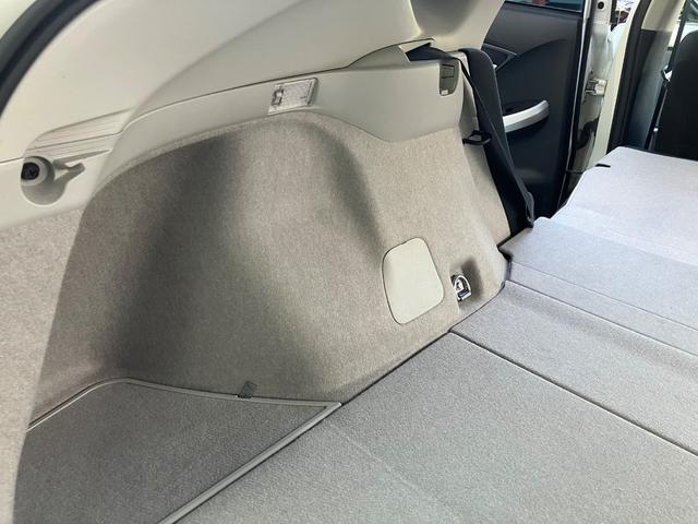 プリウス Ｓツーリングセレクション　後期型　ワンオーナー　モデリスタエアロ　純正ナビ　フルセグＴＶ　Ｂカメラ　Ｂｌｕｅｔｏｏｔｈ　ＥＴＣ　ＬＥＤヘッドライト　スマートキー　Ｐスタート　オートライト　ウインカーミラー　タイミングチェーン（57枚目）
