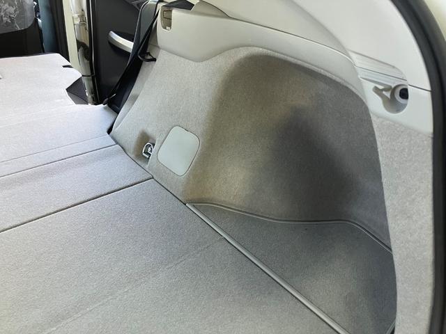 プリウス Ｓツーリングセレクション　後期型　ワンオーナー　モデリスタエアロ　純正ナビ　フルセグＴＶ　Ｂカメラ　Ｂｌｕｅｔｏｏｔｈ　ＥＴＣ　ＬＥＤヘッドライト　スマートキー　Ｐスタート　オートライト　ウインカーミラー　タイミングチェーン（58枚目）