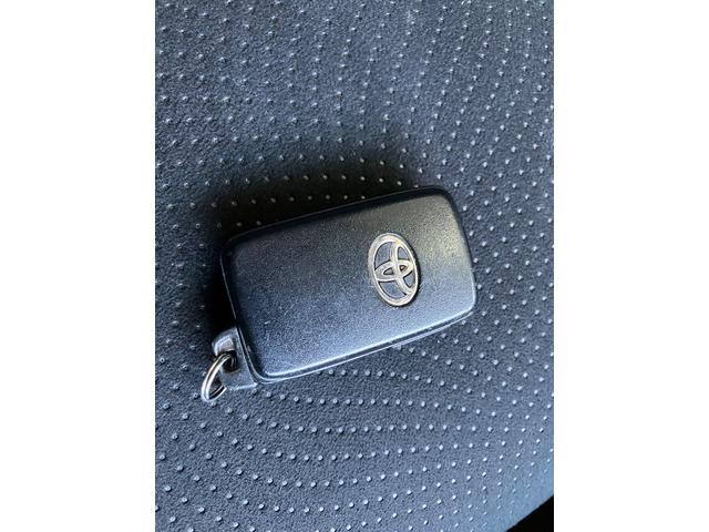 プリウス Ｓツーリングセレクション　後期型　ワンオーナー　モデリスタエアロ　純正ナビ　フルセグＴＶ　Ｂカメラ　Ｂｌｕｅｔｏｏｔｈ　ＥＴＣ　ＬＥＤヘッドライト　スマートキー　Ｐスタート　オートライト　ウインカーミラー　タイミングチェーン（64枚目）