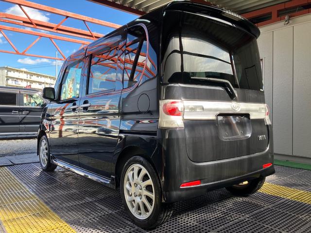 タント カスタムＲＳ　ターボ　片側電動スライドドア　モモステ　スマートキー　オートＡＣ　盗難防止システム　ウインカーミラー　ＨＩＤヘッドライト　フォグランプ　１５インチアルミ　ドアバイザー　タイミングチェーン（5枚目）