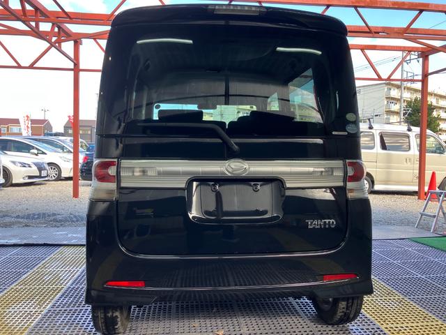 タント カスタムＲＳ　ターボ　片側電動スライドドア　モモステ　スマートキー　オートＡＣ　盗難防止システム　ウインカーミラー　ＨＩＤヘッドライト　フォグランプ　１５インチアルミ　ドアバイザー　タイミングチェーン（8枚目）