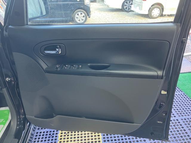 タント カスタムＲＳ　ターボ　片側電動スライドドア　モモステ　スマートキー　オートＡＣ　盗難防止システム　ウインカーミラー　ＨＩＤヘッドライト　フォグランプ　１５インチアルミ　ドアバイザー　タイミングチェーン（24枚目）