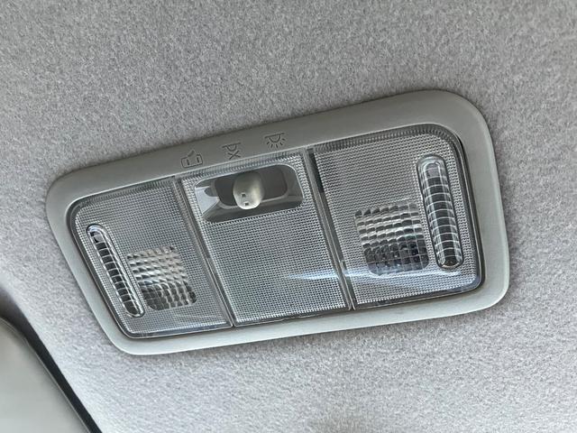 タント カスタムＲＳ　ターボ　片側電動スライドドア　モモステ　スマートキー　オートＡＣ　盗難防止システム　ウインカーミラー　ＨＩＤヘッドライト　フォグランプ　１５インチアルミ　ドアバイザー　タイミングチェーン（38枚目）