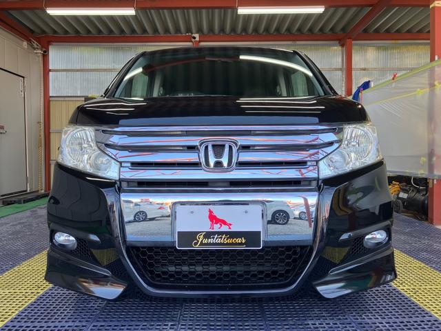 ステップワゴンスパーダ Ｚ　両側電動スライドドア　純正ナビＴＶ　Ｂカメラ　ＥＴＣ　スマートキー　パドルシフト　オートライト　ＨＩＤヘッドライト　オートＡＣ　ウインカーミラー　ドアバイザー　純正アルミ　タイミングチェーン（3枚目）