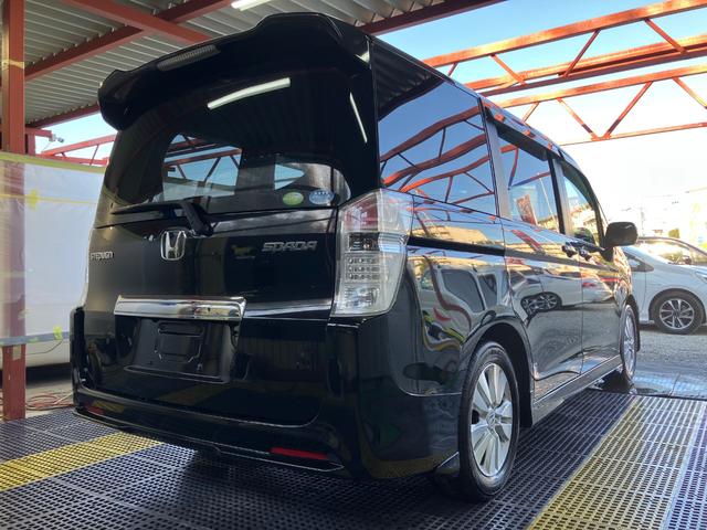 ステップワゴンスパーダ Ｚ　両側電動スライドドア　純正ナビＴＶ　Ｂカメラ　ＥＴＣ　スマートキー　パドルシフト　オートライト　ＨＩＤヘッドライト　オートＡＣ　ウインカーミラー　ドアバイザー　純正アルミ　タイミングチェーン（4枚目）