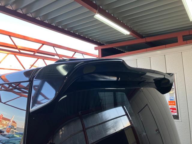 ステップワゴンスパーダ Ｚ　両側電動スライドドア　純正ナビＴＶ　Ｂカメラ　ＥＴＣ　スマートキー　パドルシフト　オートライト　ＨＩＤヘッドライト　オートＡＣ　ウインカーミラー　ドアバイザー　純正アルミ　タイミングチェーン（12枚目）