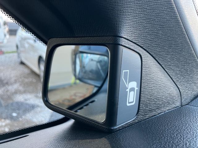 ステップワゴンスパーダ Ｚ　両側電動スライドドア　純正ナビＴＶ　Ｂカメラ　ＥＴＣ　スマートキー　パドルシフト　オートライト　ＨＩＤヘッドライト　オートＡＣ　ウインカーミラー　ドアバイザー　純正アルミ　タイミングチェーン（41枚目）