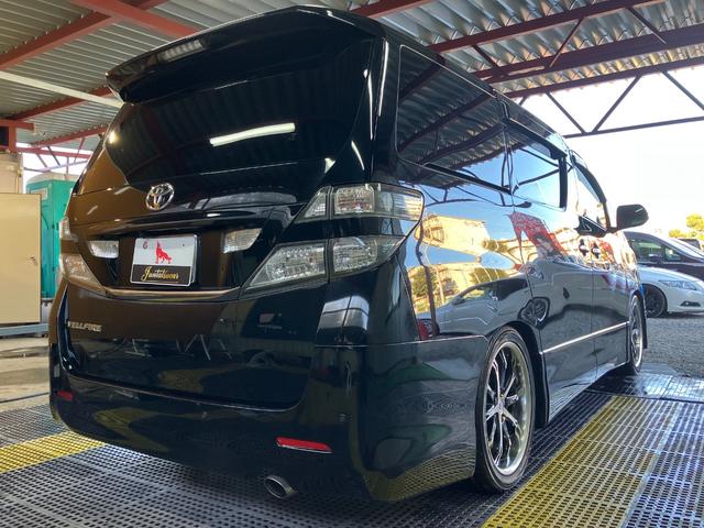 ヴェルファイア ２．４Ｚ　プラチナムセレクション　タナベ車高調　ＷＯＲＫ１９インチＡＷ　両側電動　パワーバックドア　ナビフルセグＴＶ　Ｂカメラ　ＤＶＤ　フリップダウンモニター　社外ツイーター　前後ソナーＥＴＣ　スマートキー　オートライト　ＨＩＤライト（4枚目）