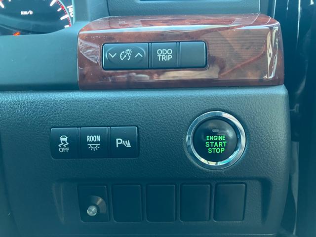 ヴェルファイア ２．４Ｚ　プラチナムセレクション　タナベ車高調　ＷＯＲＫ１９インチＡＷ　両側電動　パワーバックドア　ナビフルセグＴＶ　Ｂカメラ　ＤＶＤ　フリップダウンモニター　社外ツイーター　前後ソナーＥＴＣ　スマートキー　オートライト　ＨＩＤライト（28枚目）