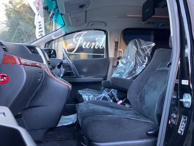 ヴェルファイア ２．４Ｚ　プラチナムセレクション　タナベ車高調　ＷＯＲＫ１９インチＡＷ　両側電動　パワーバックドア　ナビフルセグＴＶ　Ｂカメラ　ＤＶＤ　フリップダウンモニター　社外ツイーター　前後ソナーＥＴＣ　スマートキー　オートライト　ＨＩＤライト（40枚目）