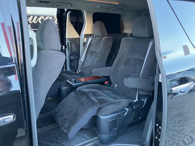 ヴェルファイア ２．４Ｚ　プラチナムセレクション　タナベ車高調　ＷＯＲＫ１９インチＡＷ　両側電動　パワーバックドア　ナビフルセグＴＶ　Ｂカメラ　ＤＶＤ　フリップダウンモニター　社外ツイーター　前後ソナーＥＴＣ　スマートキー　オートライト　ＨＩＤライト（42枚目）