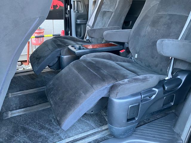 ヴェルファイア ２．４Ｚ　プラチナムセレクション　タナベ車高調　ＷＯＲＫ１９インチＡＷ　両側電動　パワーバックドア　ナビフルセグＴＶ　Ｂカメラ　ＤＶＤ　フリップダウンモニター　社外ツイーター　前後ソナーＥＴＣ　スマートキー　オートライト　ＨＩＤライト（43枚目）