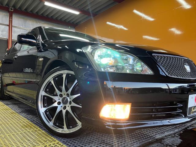 クラウン アスリート プレミアム50thエディション 車高調 社外19インチAW 純正ナビ Bカメラ ETC スマートキー 社外ドリンクホルダー オートライト クルーズコントロール Pスタート HIDヘッドライト タイミングチェーン(55枚目)