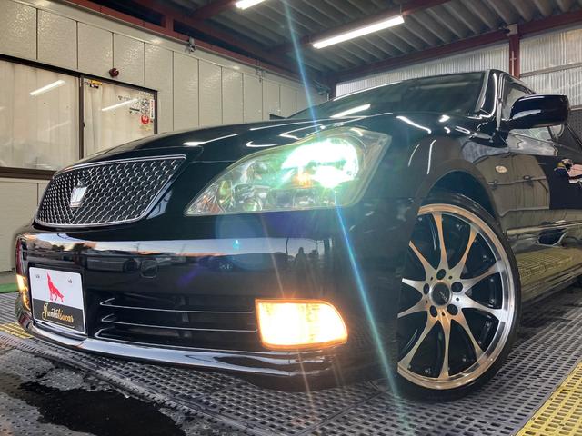 クラウン アスリート プレミアム50thエディション 車高調 社外19インチAW 純正ナビ Bカメラ ETC スマートキー 社外ドリンクホルダー オートライト クルーズコントロール Pスタート HIDヘッドライト タイミングチェーン(56枚目)