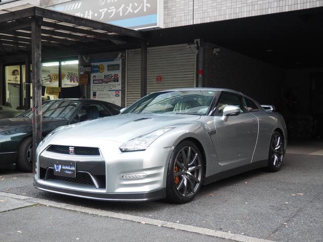 GT-R プレミアムエディション 禁煙車 BOSEオーディオ 地デジ バックカメラ ドラレコ 当店は整備がメインの認証工場です。GT-Rの整備も多くの実績がありますので安心してお任せ下さい!(10枚目)