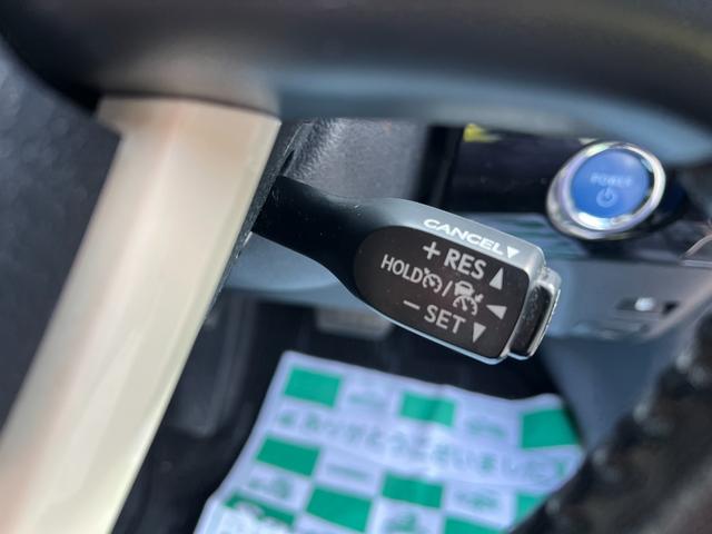 プリウス S セーフティセンスBT接続ナビ地デジBカメラETCドライブレコーダー ETC レーンアシスト オートクルーズコントロール バックカメラ アルミホイール オートマチックハイビーム LEDヘッドランプ(10枚目)