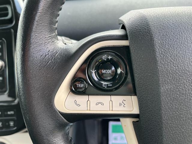 プリウス S セーフティセンスBT接続ナビ地デジBカメラETCドライブレコーダー ETC レーンアシスト オートクルーズコントロール バックカメラ アルミホイール オートマチックハイビーム LEDヘッドランプ(42枚目)