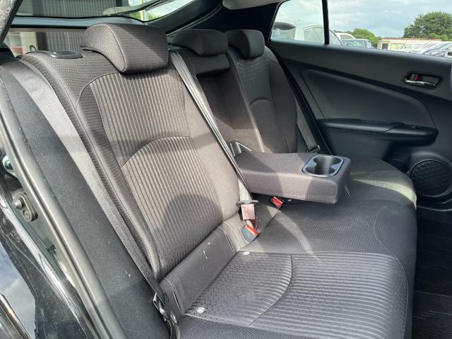 プリウス S セーフティセンスBT接続ナビ地デジBカメラETCドライブレコーダー ETC レーンアシスト オートクルーズコントロール バックカメラ アルミホイール オートマチックハイビーム LEDヘッドランプ(50枚目)