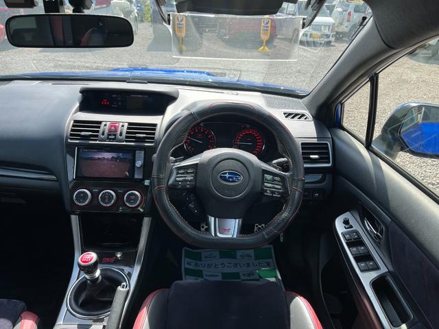 ＷＲＸ ＳＴＩ ＳＴＩ　６速ＭＴ１オーナーフルノーマルＯＰ大型ＲウイングＢＴ接続ナビＢカメラ　４ＷＤ　ＥＴＣ　ナビ　ＴＶ　アルミホイール　オートライト　ＬＥＤヘッドランプ　　スマートキー　電動格納ミラー　盗難防止システム（2枚目）