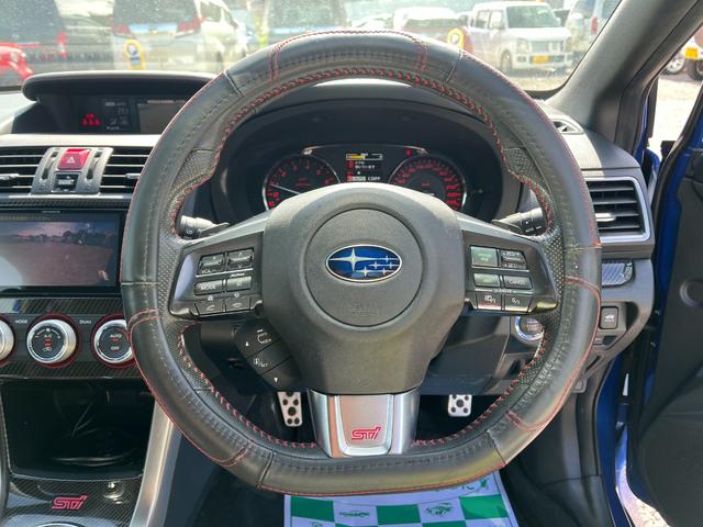 ＷＲＸ ＳＴＩ ＳＴＩ　６速ＭＴ１オーナーフルノーマルＯＰ大型ＲウイングＢＴ接続ナビＢカメラ　４ＷＤ　ＥＴＣ　ナビ　ＴＶ　アルミホイール　オートライト　ＬＥＤヘッドランプ　　スマートキー　電動格納ミラー　盗難防止システム（3枚目）