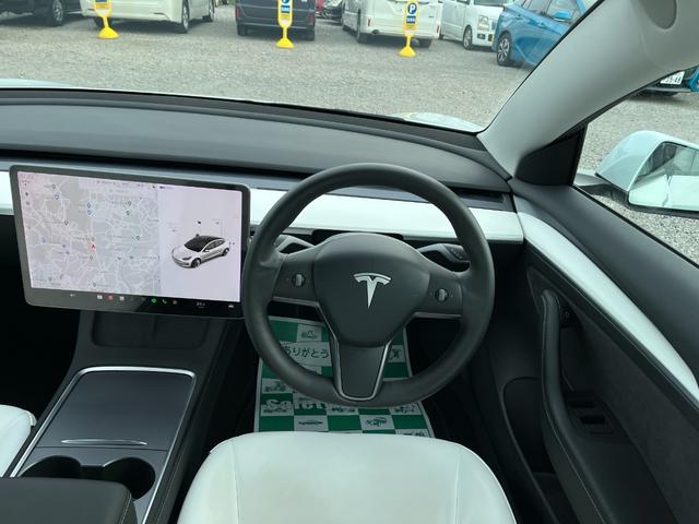 モデル３ ロングレンジ　ＡＷＤ　オートパイロット白革シート／パノラマガラスルーフ全席シートヒーターＰゲート　ＥＴＣ　クリアランスソナー　バックカメラ　サイドカメラ　ナビ　アルミホイール　サンルーフ　ＡＴ　パワーシート（2枚目）