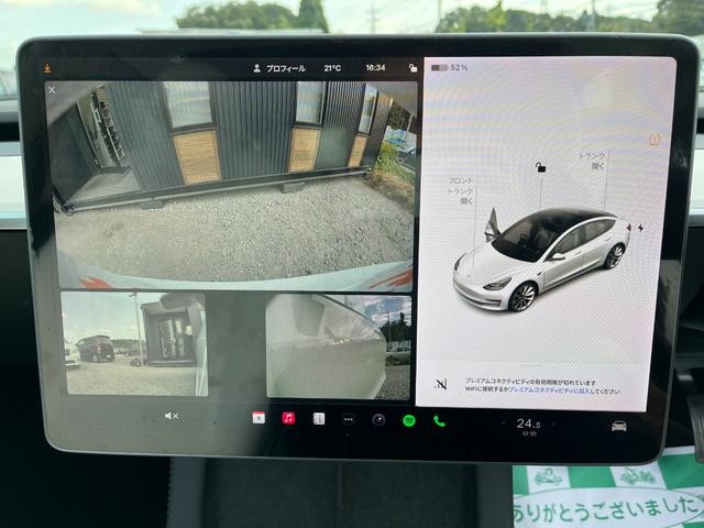 モデル３ ロングレンジ　ＡＷＤ　オートパイロット白革シート／パノラマガラスルーフ全席シートヒーターＰゲート　ＥＴＣ　クリアランスソナー　バックカメラ　サイドカメラ　ナビ　アルミホイール　サンルーフ　ＡＴ　パワーシート（5枚目）