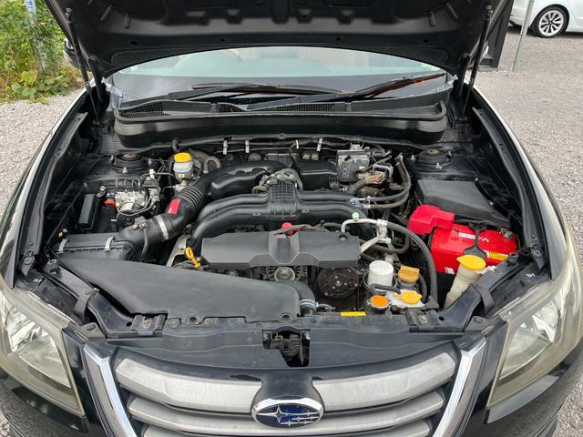 エクシーガクロスオーバー７ ２．５ｉアイサイト　ＯＰウルトラスエードコンビシートＢＴ接続ナビＢカメラ地デジＥＴＣ　４ＷＤ　　オートクルーズコントロール　パワーシート　衝突被害軽減システム　ナビ　　スマートキー　アイドリングストップ　　シートヒーター（19枚目）