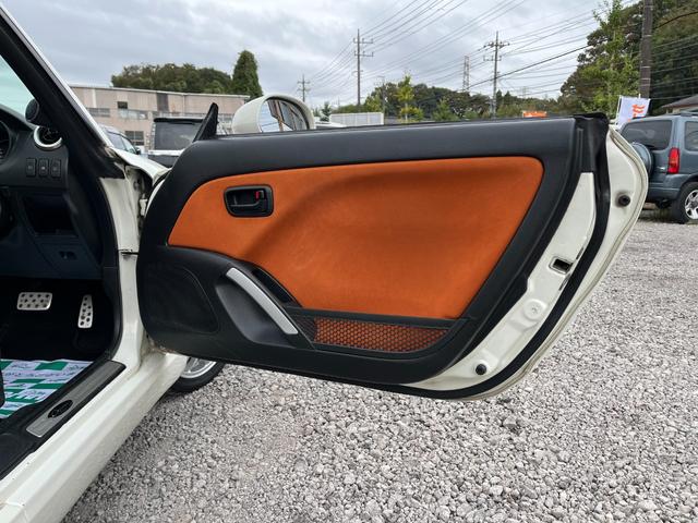 コペン アルティメットエディション　オープンカー　ＥＴＣ　ＴＶ　ＡＴ　キーレスエントリー　シートヒーター　アルミホイール　衝突安全ボディ　ＡＢＳ　ＣＤ　ＵＳＢ　エアコン（36枚目）