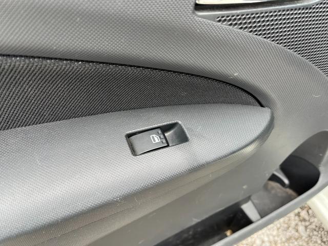 ムーヴ カスタム　Ｘ　ＨＩＤ　ＬＥＤヘッドランプ　スマートキー　電動格納ミラー　ベンチシート　ＣＶＴ　盗難防止システム　ＡＢＳ　ＣＤ　アルミホイール　衝突安全ボディ　エアコン　パワーステアリング　パワーウィンドウ（48枚目）
